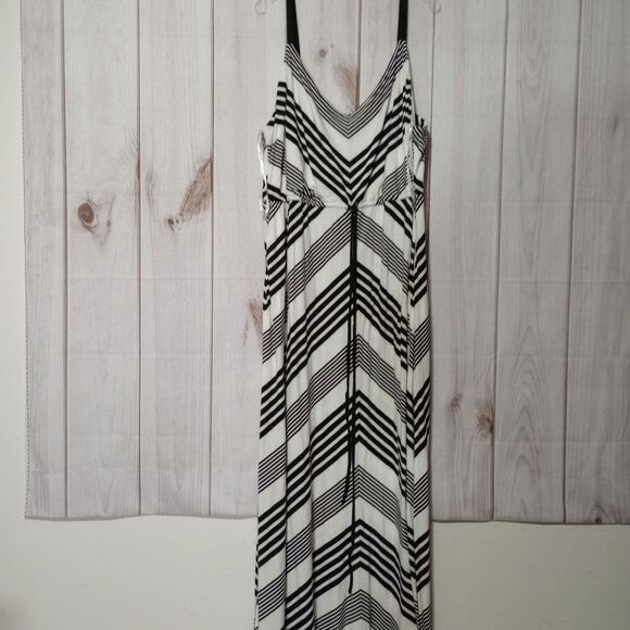 City Chic Dress Ladies XXL Spaghetti Strap Maxi - Picture 1 of 7